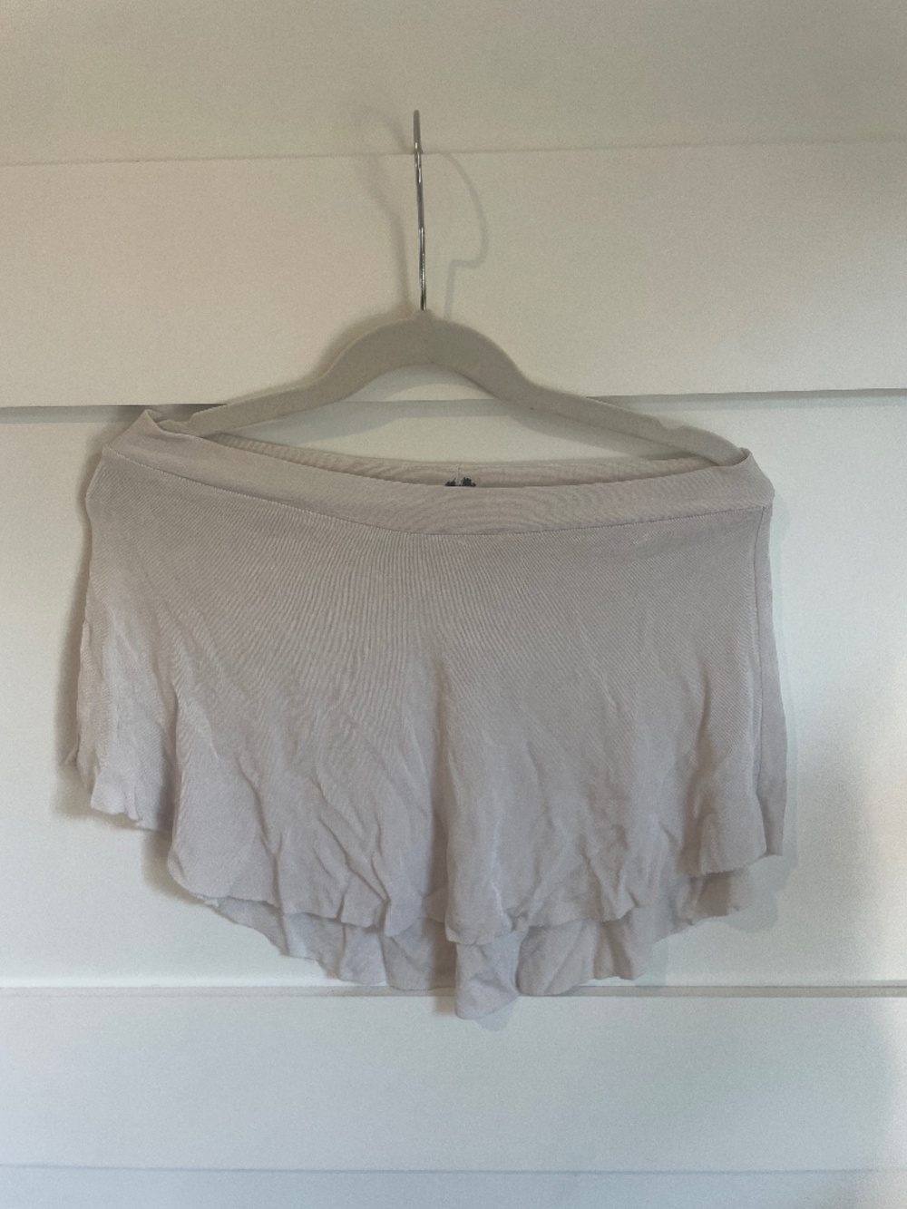 XS white Bullet Pointe skirt